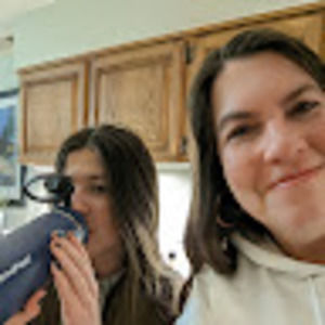 Meet your Posher, Brenda